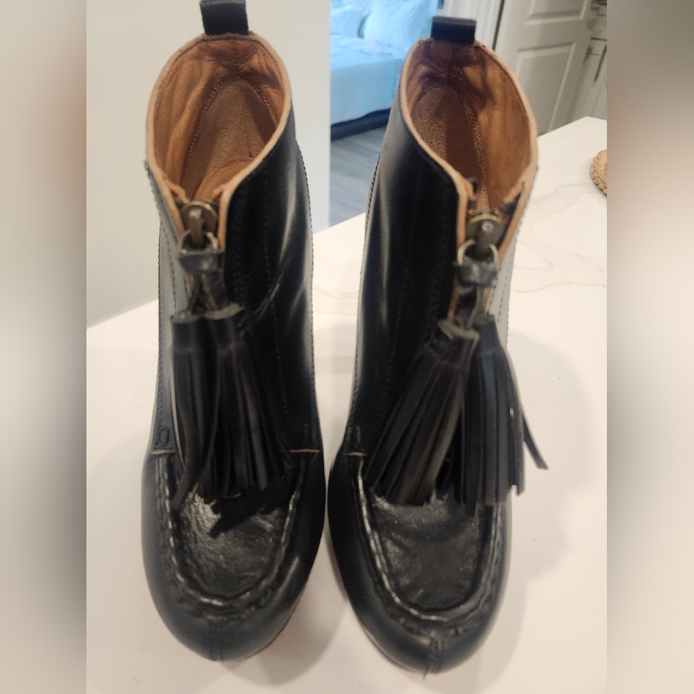 Coach Cary Tassle Boots Size 7 - Picture 5 of 11